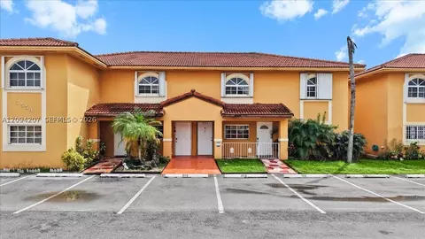 Other - 3554 W 80th St, Hialeah, FL 33018 photo 3 of 17