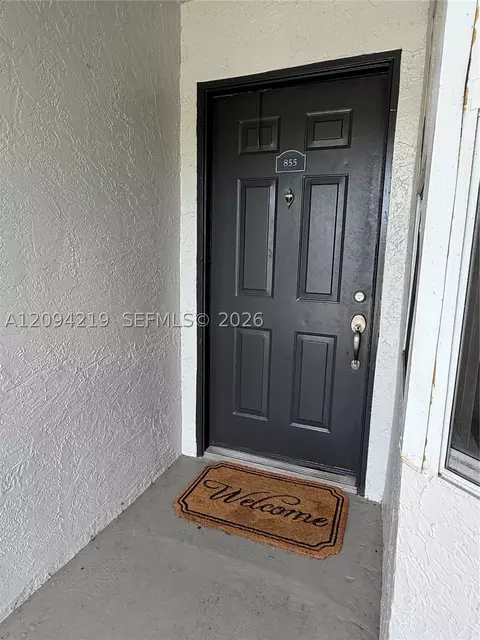 855 SW 113th Way #855, Pembroke Pines, FL 33025