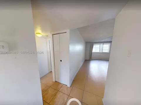 2841 Somerset Dr #307, Lauderdale Lakes, FL 33311