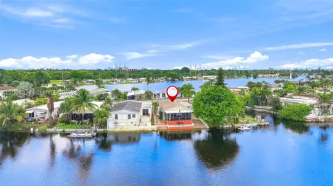3054 Lakeshore Dr, Fort Lauderdale, FL 33312