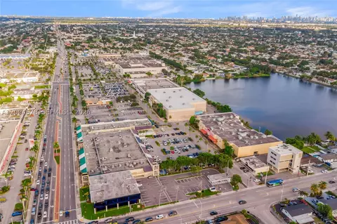 View/Area - 4730 W 8th Ave, Hialeah, FL 33012 photo 11 of 11