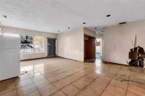 Living - 4730 W 8th Ave, Hialeah, FL 33012 photo 5 of 5