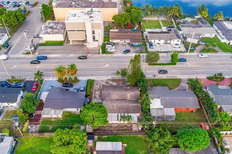 View/Area - 4730 W 8th Ave, Hialeah, FL 33012 photo 5 of 11