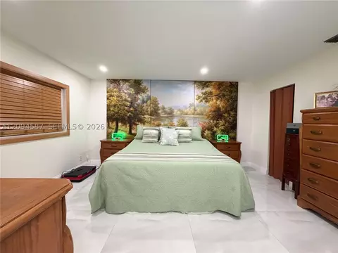 Bedroom - 520 NW 46th St, Pompano Beach, FL 33064 photo 2 of 4