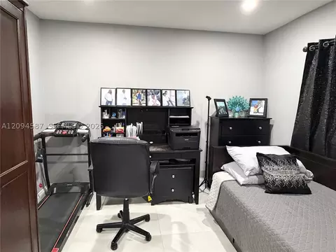 Other - 520 NW 46th St, Pompano Beach, FL 33064 photo 4 of 5