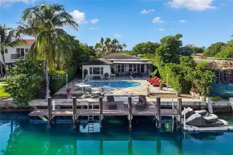 435 N Shore Dr, Miami Beach, FL 33141