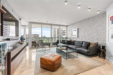 21055 Yacht Club Dr #1703, Aventura, FL 33180