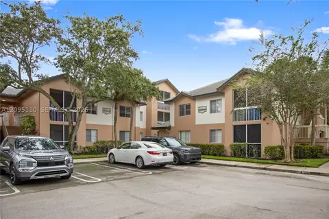 9833 Westview Dr #835, Coral Springs, FL 33076