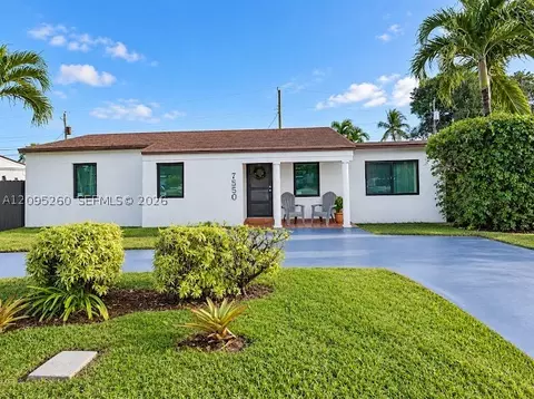 7550 SW 35th St, Miami, FL 33155
