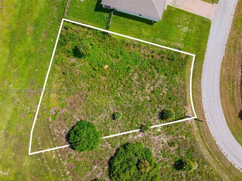 142 Bethlehem Pl, Other, FL 33935 photo 9