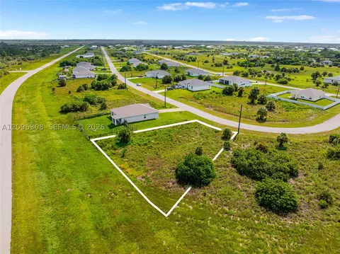 142 Bethlehem Pl, Other, FL 33935 photo 8
