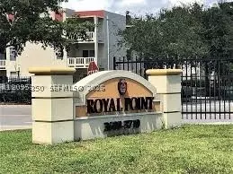 3710 NW 21st St #109, Lauderdale Lakes, FL 33311