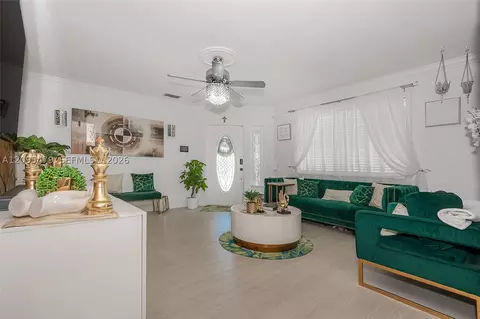 7171 Sheridan St, Hollywood, FL 33024