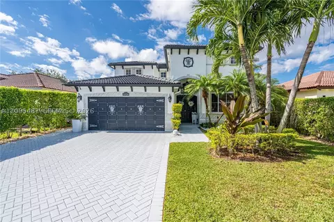 13324 SW 282nd St, Homestead, FL 33033