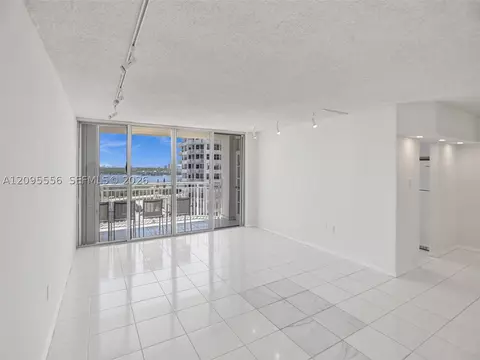 18071 Biscayne Blvd #1701, Aventura, FL 33160