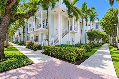 341 SW 13th Ter #341, Fort Lauderdale, FL 33312
