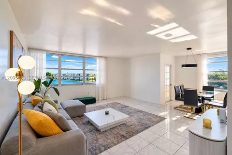 1351 NE Miami Gardens Dr #316E, Miami, FL 33179