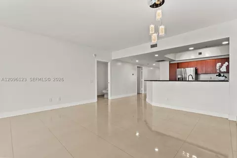 14951 Royal Oaks Ln #2008, North Miami, FL 33181