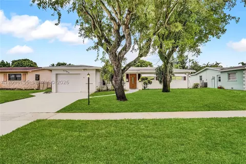1731 NW 86th Ave, Pembroke Pines, FL 33024