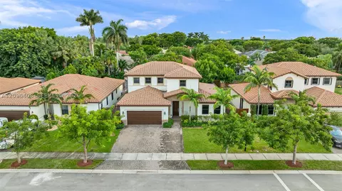 2620 SE 3rd St, Homestead, FL 33033
