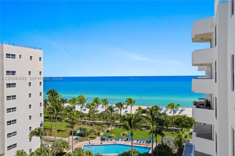 4301 Collins Ave #901, Miami Beach, FL 33140