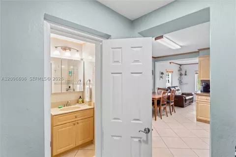 Entry Way - 326 E 44th St, Hialeah, FL 33013 photo 3 of 4