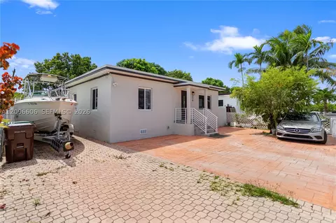 Other - 326 E 44th St, Hialeah, FL 33013 photo 2 of 17
