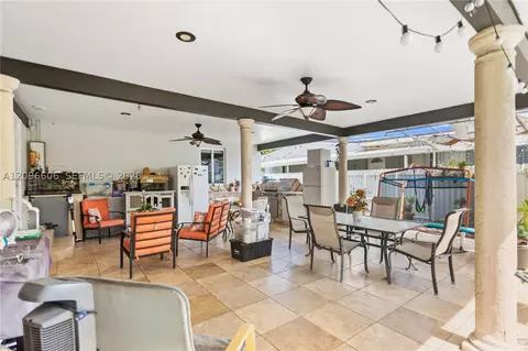 Other - 326 E 44th St, Hialeah, FL 33013 photo 11 of 17