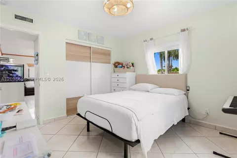 Bedroom - 326 E 44th St, Hialeah, FL 33013 photo 6 of 12
