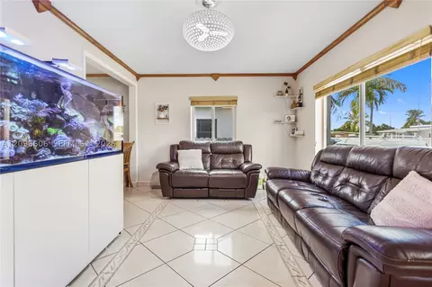 Other - 326 E 44th St, Hialeah, FL 33013 photo 4 of 17