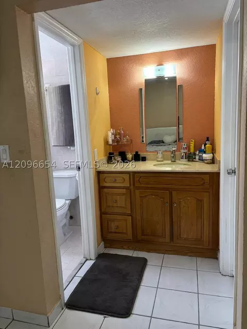 Bath - Undisclosed, Hialeah, FL 33012 photo 5 of 5