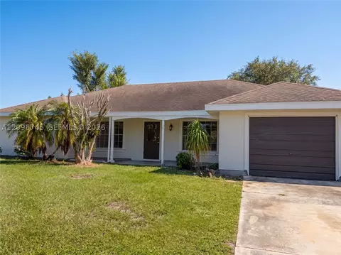 1832 SE Wexford Ct, Port Saint Lucie, FL 34952