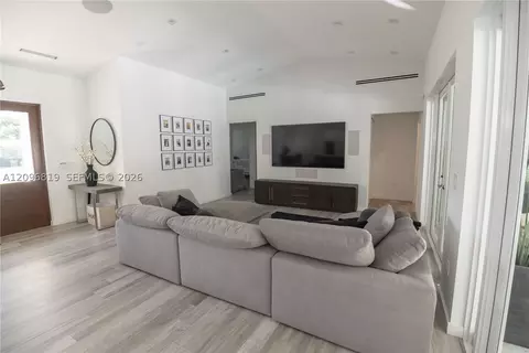 Living - 7985 SW 99th St, Miami, FL 33156 photo 3 of 3