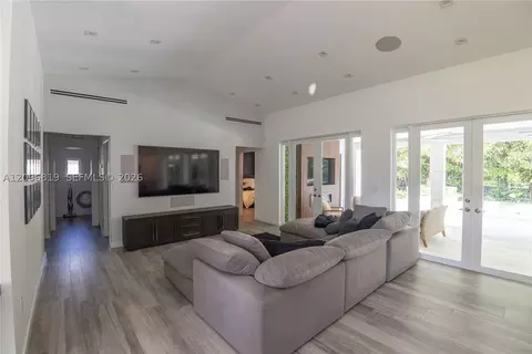 Living - 7985 SW 99th St, Miami, FL 33156 photo 2 of 3