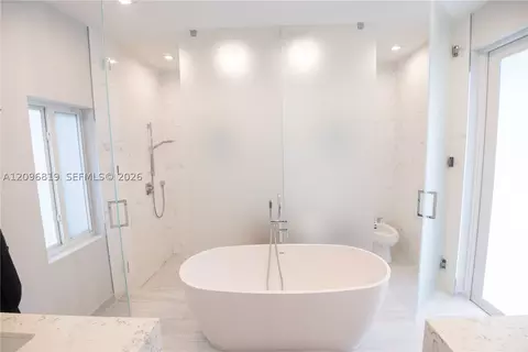 Bath - 7985 SW 99th St, Miami, FL 33156 photo 1 of 8