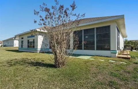 Exterior - 11603 SE 172nd Loop, Summerfield, FL 34491 photo 3 of 5