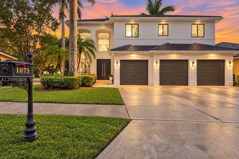 1073 Allamanda Way, Weston, FL 33327