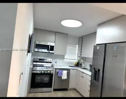 8900 Washington Blvd #304A, Pembroke Pines, FL 33025