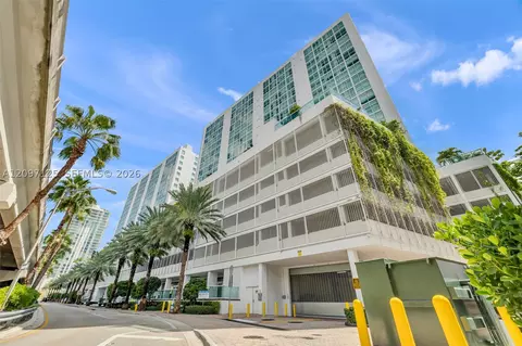400 Sunny Isles Blvd #916, Sunny Isles Beach, FL 33160