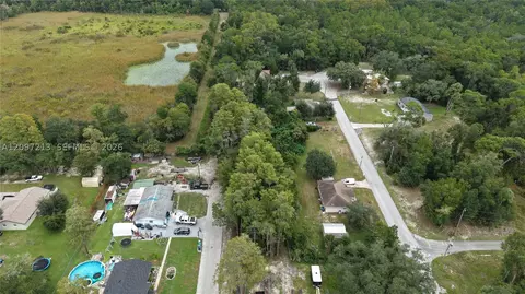 930 NE 1st Ter, Crystal River, FL 34429 photo 22