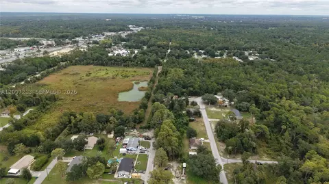 930 NE 1st Ter, Crystal River, FL 34429 photo 11