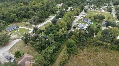 930 NE 1st Ter, Crystal River, FL 34429 photo 18