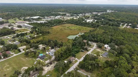 930 NE 1st Ter, Crystal River, FL 34429 photo 12