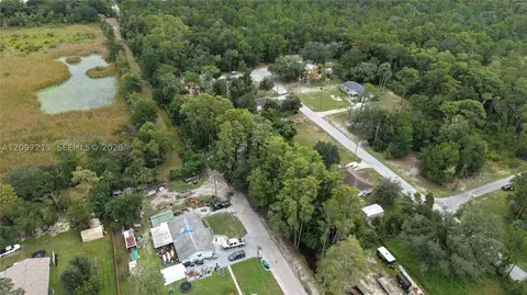 930 NE 1st Ter, Crystal River, FL 34429 photo 21