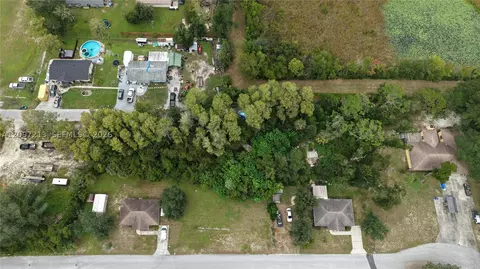930 NE 1st Ter, Crystal River, FL 34429 photo 23