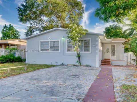 1141 NW 75th St, Miami, FL 33150
