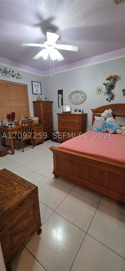 Bedroom - 17665 NW 87th Ct, Hialeah, FL 33018 photo 1 of 3