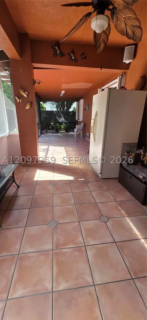 Exterior - 17665 NW 87th Ct, Hialeah, FL 33018 photo 2 of 9
