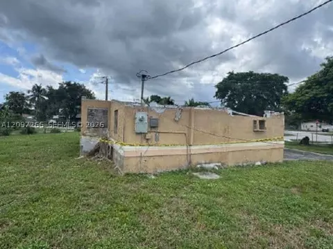 400 NW 34th Ave, Lauderhill, FL 33311