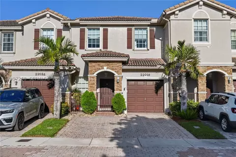 22018 SW 93rd Pl, Cutler Bay, FL 33190